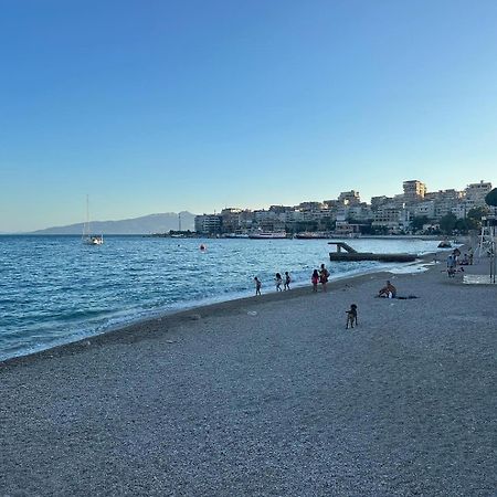 Seafront Apartment Sarandë Exterior foto